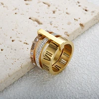Bague à trois couches avec chiffres romains pour femmes, bague de luxe en acier inoxydable, rotative en cristal, bijoux de mariage tendance 3