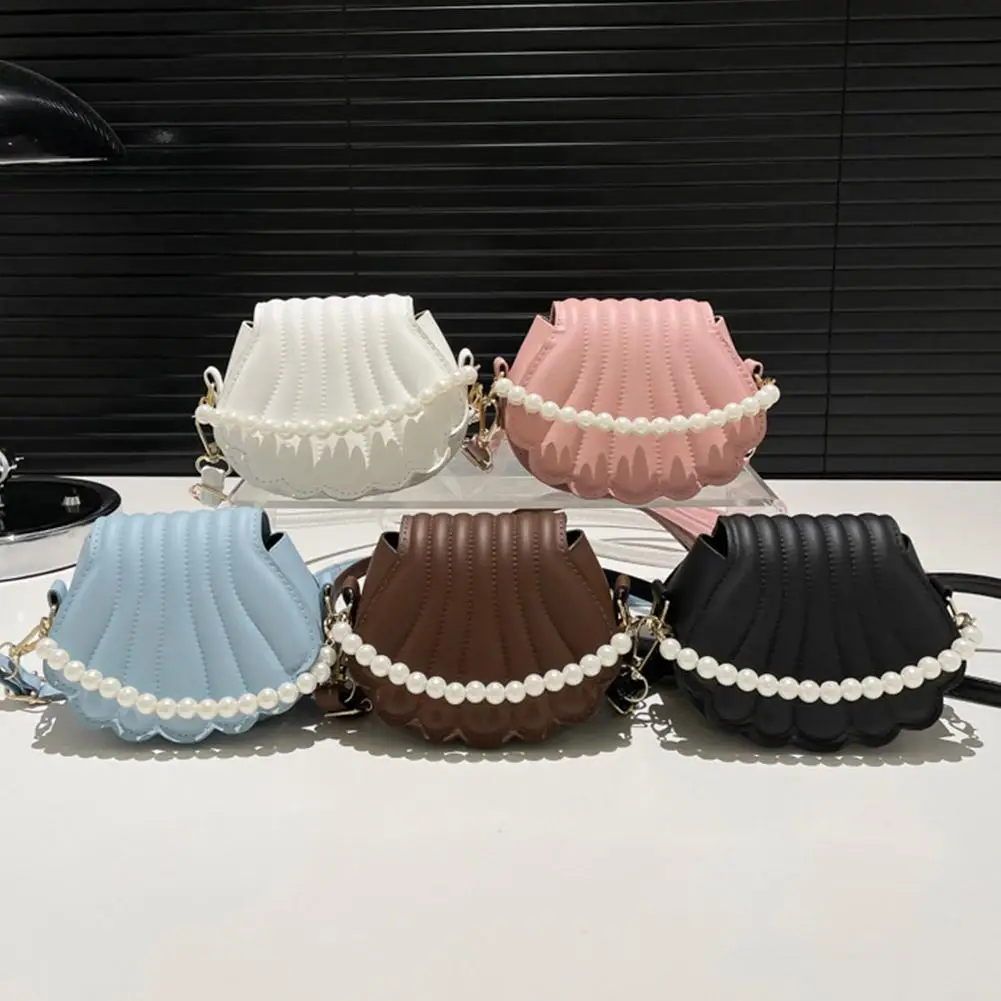 French Pearl Chain Handbag Women Seashell Fashion Shoulder Bag PU Leather Clutch Purse Novelty Solid Chic Hobo Bag Small Satchel