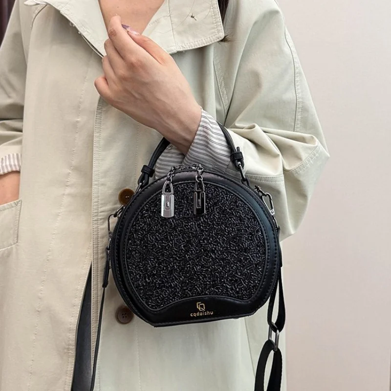 

Luxury Commuter Crossbody Bag For Women High-End Minimalist Vintage Leather Tote Solid Color Stylish Designer