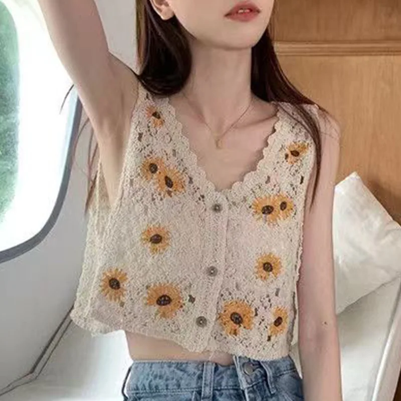 

Spice Girls Hollowed-out Knitted Little Vest Halter Female Summer Vintage Inside Wear Short Style Unique Chic