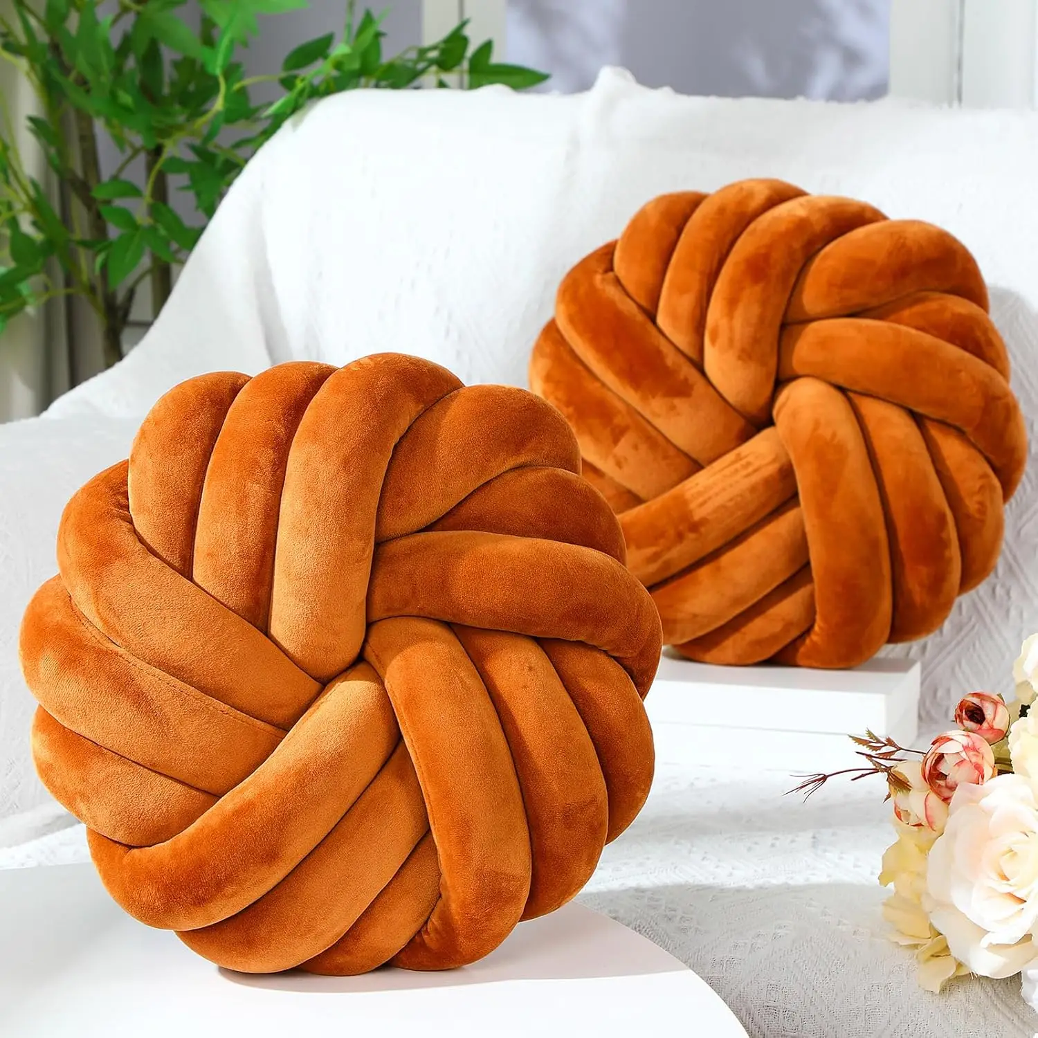 

Caramel Knot Pillow Round Throw Soft Plush Knot Ball Pillow Handmade Knotted Modern Home Decorative Gift Cushion Christmas