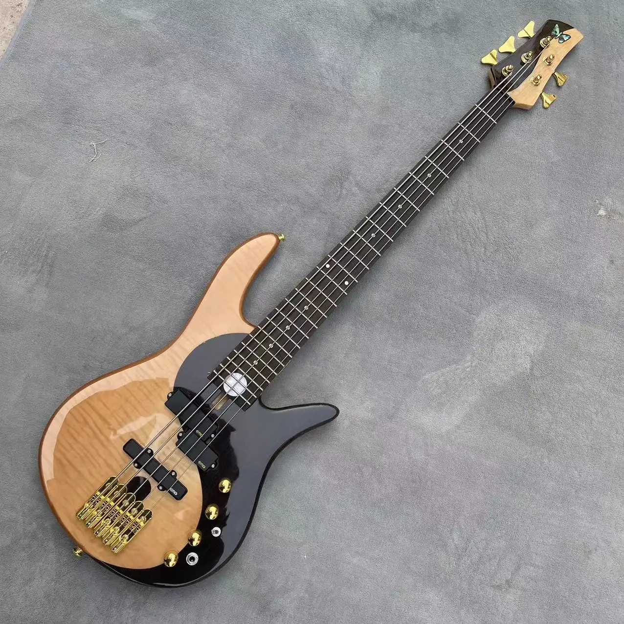 5-string butterfly bass split connection, Yin and Yang face body alder, maple track, rosewood fingerboard, EMG bass special pick