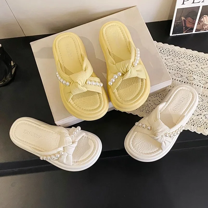 

​Women's Thick-Soled Thong Sandals Minimalist Design - Non-slip Lightweight Supportive Footbed Comfort for Versatile Summer Wear