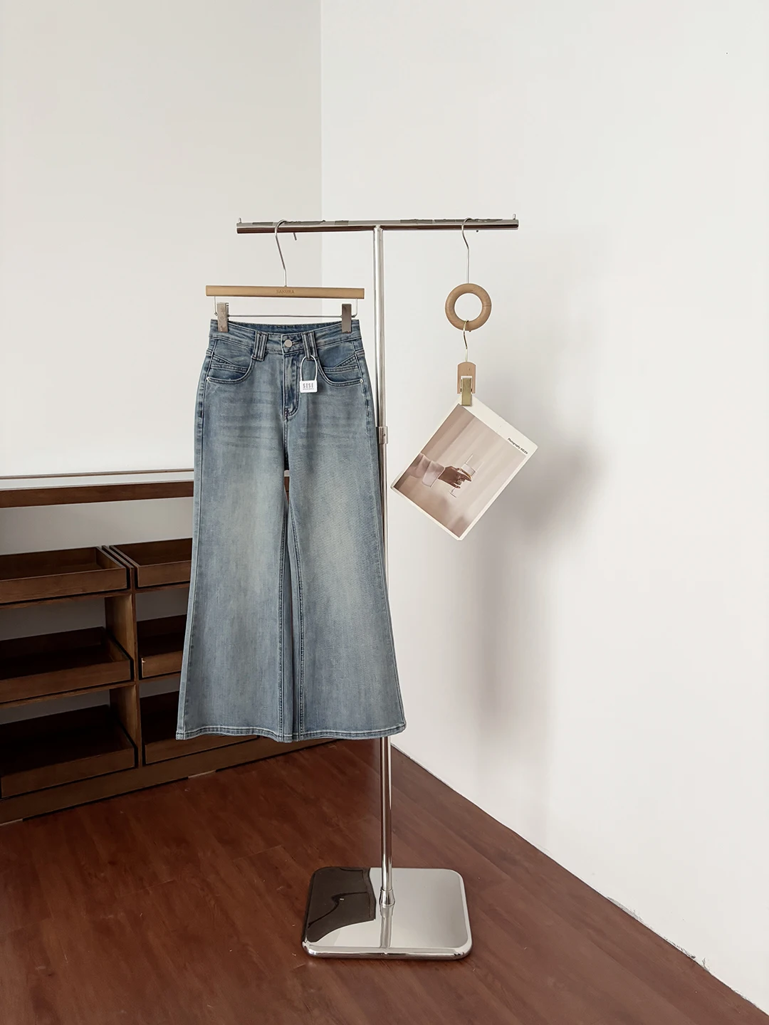 

High Waist Straight Leg Jeans Women's Summer 2026 New Style Chic Slimming Elastic Denim Nine-Piece Pants Korean Version