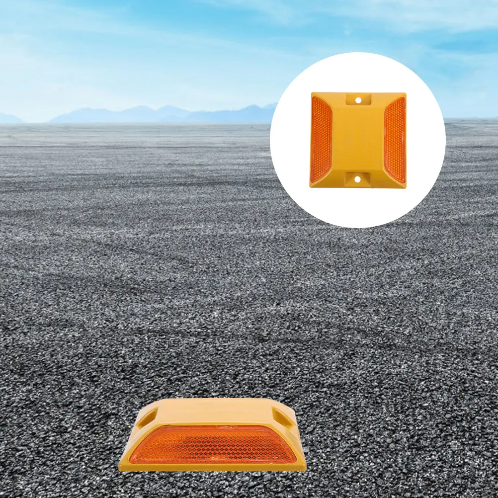 Reflective Road Markers Plastic Pavement Studs for Driveway Highway Parking Lot Temporary Permanent Installation High Visibility