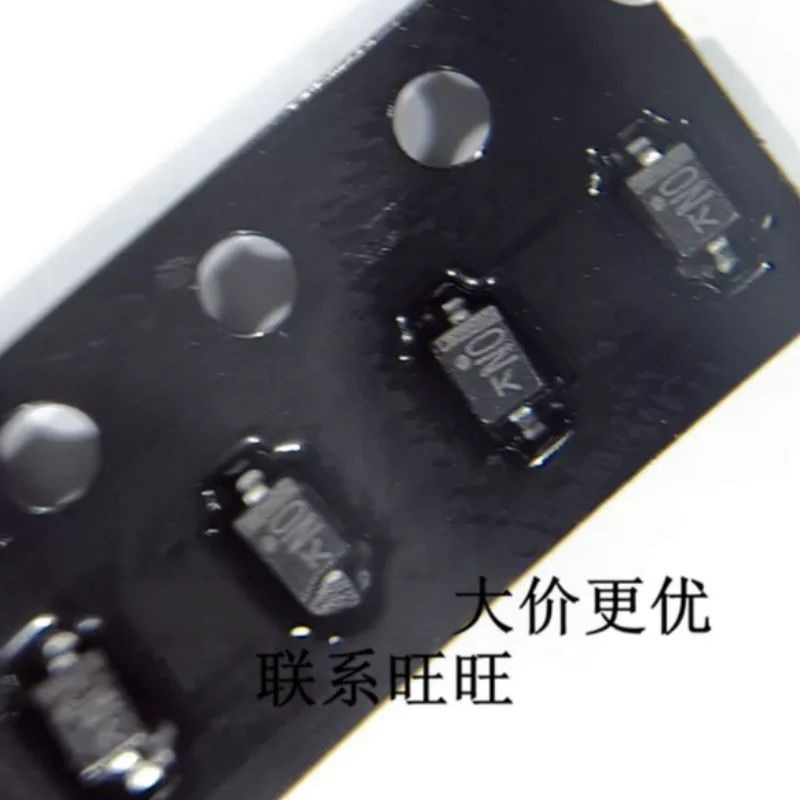 100PCS MM3Z12VT1G MM3Z12 SOD-323 12V 300mW Zener Diode Voltage Regulator Surface Mount SMD Diode Electronic New Original
