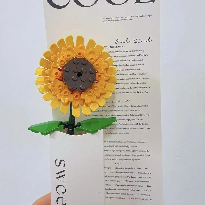 Sunflower Blocks City Creative Plant Desktop Decoration Building Blocks Girls Toys Birthday Gifts MPC Model Classic Bricks image 6