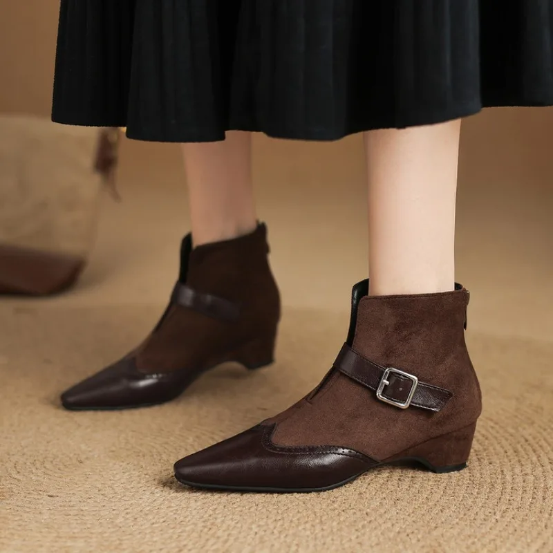 2026 Spring and Autumn Women's Retro Korean Style Women's Ankle Boots Fashion Pointed Slope Heel Short Boots