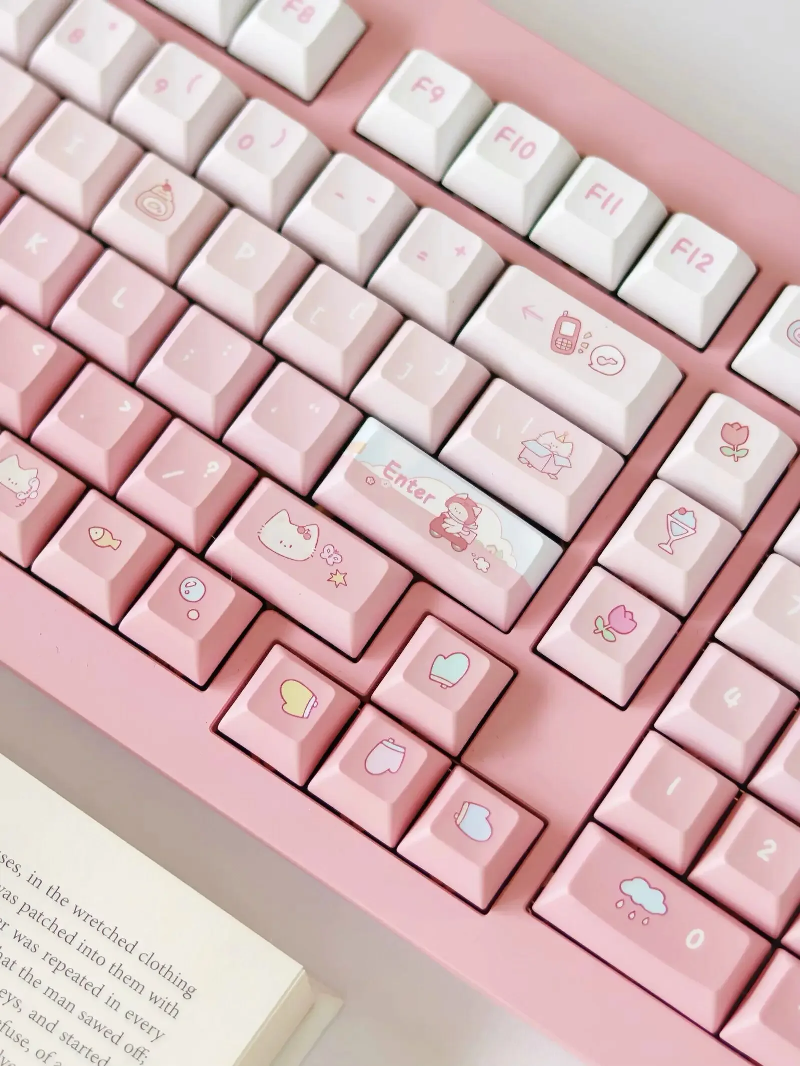 White powder gradual change cute kca full set of pbt five-sided hot sublimation peach chestnut keycaps