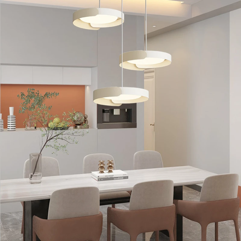 Modern Simplicity Atmosphere Restaurant Store Pendant Lamp Nordic Home Decor Board Kitchen Bedroom Chandeliers 3 Heads LED Light