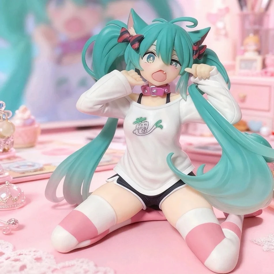 Newest 20Cm Anime Project Sekai Hatsune Miku Closed Windows Ver Pvc Action Figurine Statue Model Premium Desk Decor Ornament Toy view 2