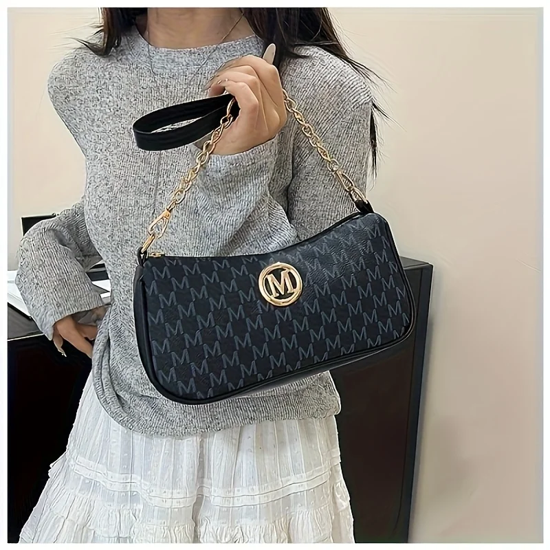 Französischer Retro-Unterarmtaschen-Stil für Damen, neues Modell mit Buchstabendruck, kleine quadratische Umhängetasche mit Kette, Einzel-Schulterhandtasche, perfekt für Damen, verstellbarer Umhängeriemen mit m-Logo – Schultertasche mit Reißverschluss, geeignet für den täglichen Arbeitsweg und Freizeitausflüge, hellbraun/weiß/schwarz, multifunktionale Handtasche, modisches Accessoire, stilvolle Handtasche, elegantes Einkaufsgeschenk für Damen, perfekt zum Einkaufen und Verschenken. – Detail 2