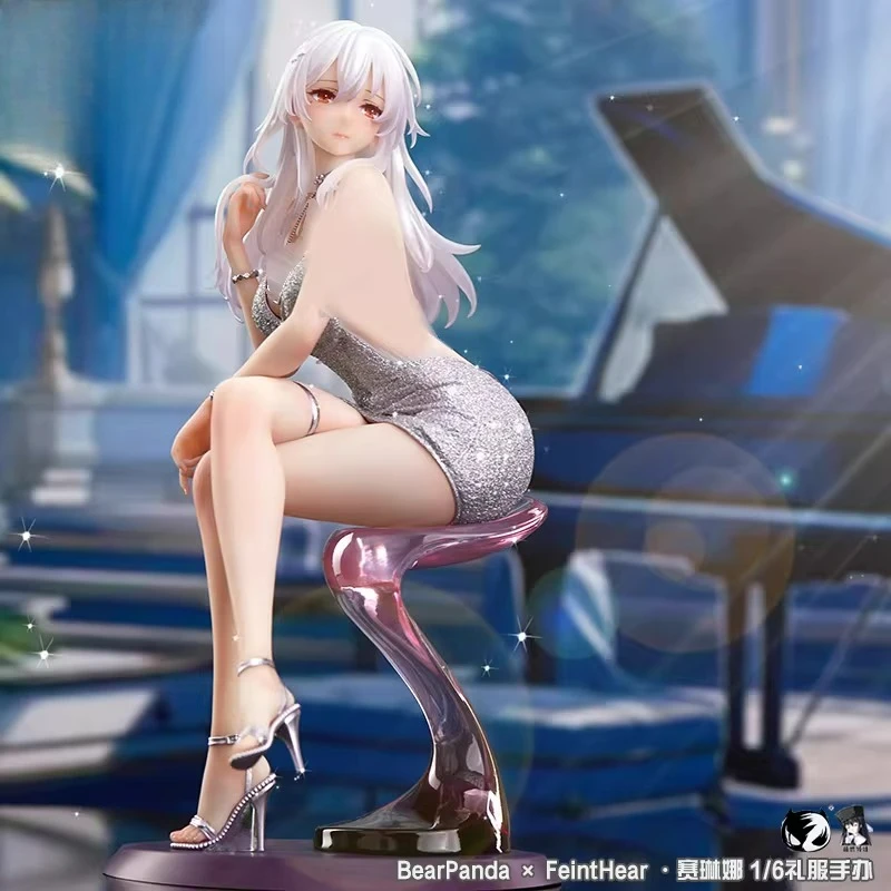 

Коллекционная фигурка BearPanda Selena 1/6 в платье с ароматом молока, длинными волосами и белым меховым декором, сюрприз