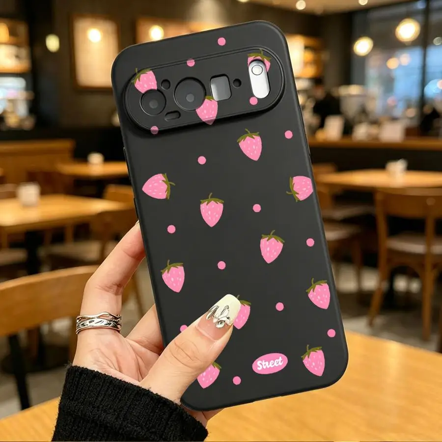Coque rose à pois fraises pour Google Pixel 10A 9a 6 7 8 Pro 10 9 Pro XL 8a 6a 7a – Housse de protection pour téléphone