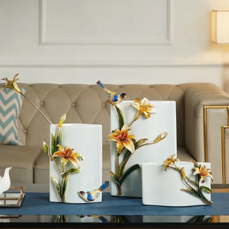 Light luxury enamel vase, home living room tabletop ornament, ceramic decoration, decoration creativity