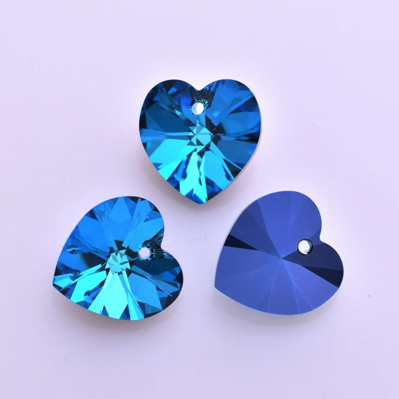 (1 piece) 6228 XILION Heart pendant beads Crystal from Austria for DIY jewelry making