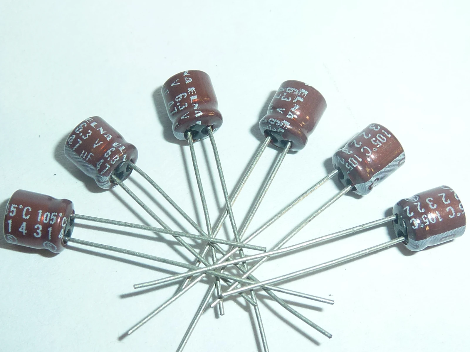 20pcs/200pcs 47uF 6.3V Japan ELNA 5x5mm 6.3V47uF Audio capacitor Brown HIFI DIY