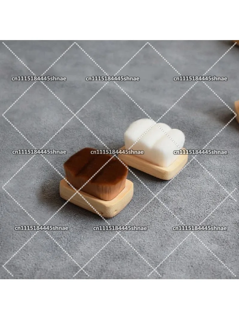 Mini cute bamboo green sandalwood Wenwan brush peach pit  peach pit diamond bodhi brush wood carving brush polishing