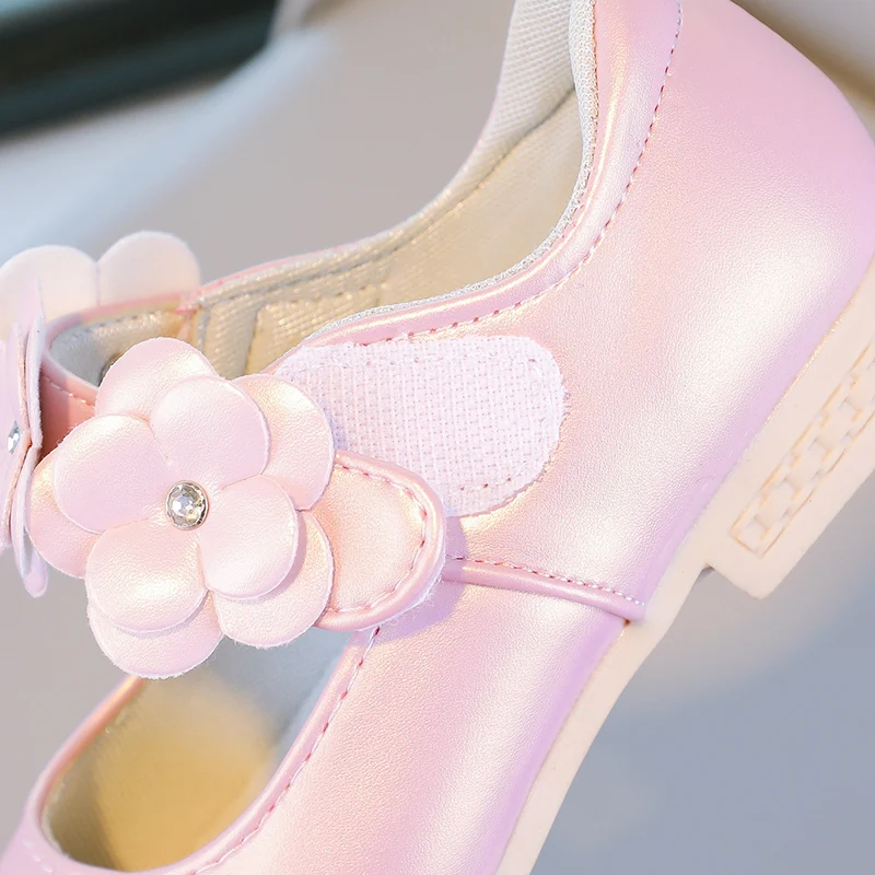 Herbst Mädchen Mary Jane Applikationen niedrigen Absatz schöne Kinder Prinzessin Schuh drei Farben spitzen Zehen atmungsaktiven Kinder Schuh 26-36 – Detail 5