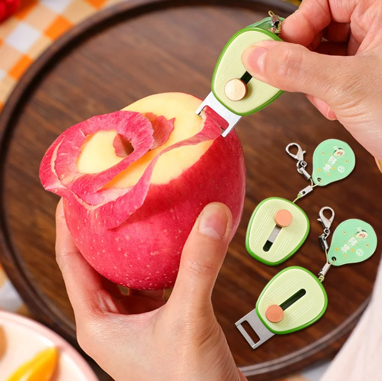 

1PC Cute Cartoon Avocado Stainless Steel Scalable Peeler Key Chain New Portable Fruits Paring Knife Peeling Kitchen Tool Gadgets