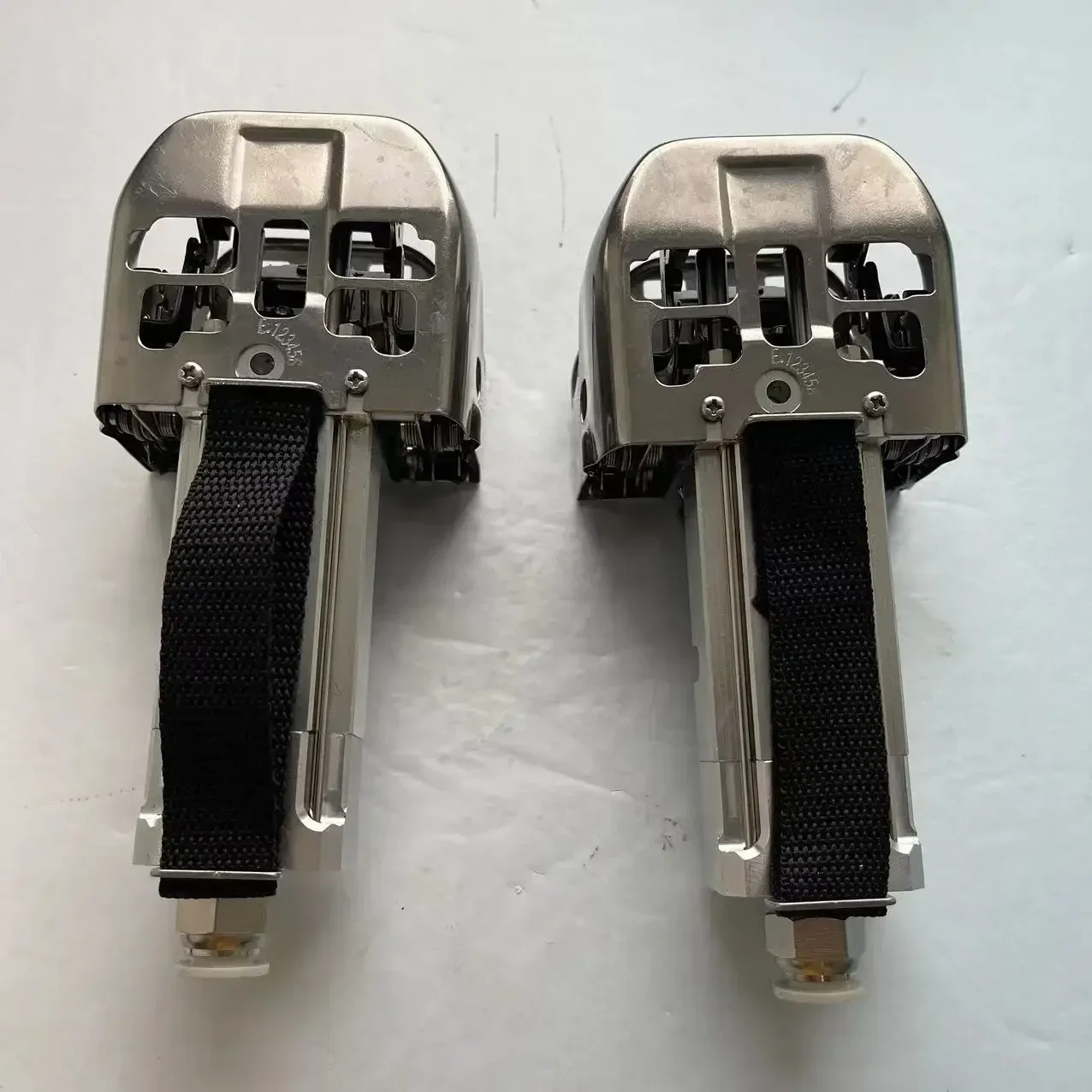 متوفر في المخزون جهاز الربط الهوائي SKN-2013 للألياف الزجاجية وخيوط البوليستر عالية القوة مماثلة Mesdan 116 Airbond Jointair 116G #3