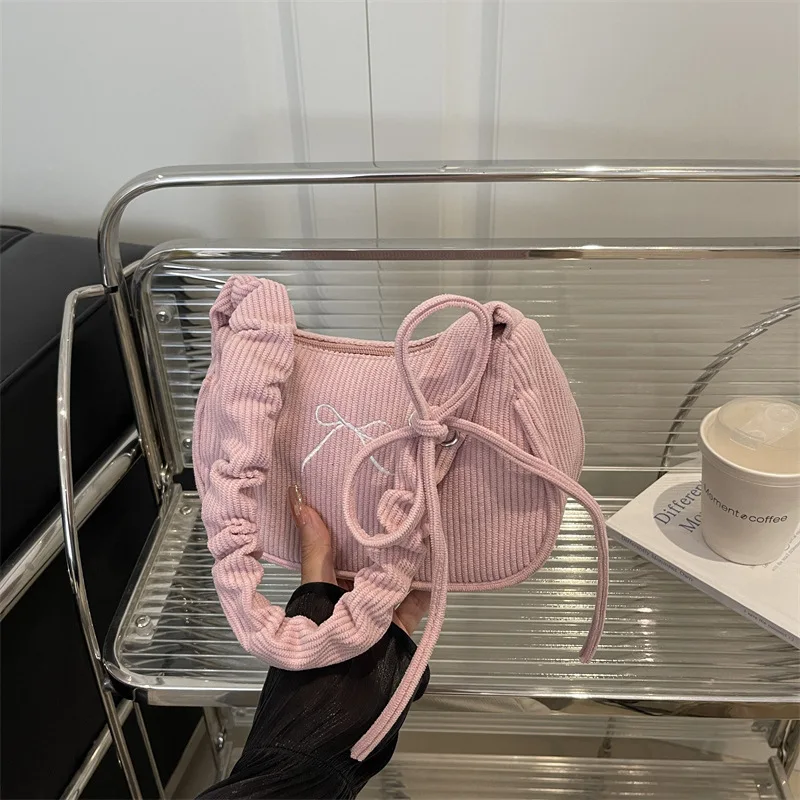 حقيبة نسائية مربعة الشكل بطيات يدوية مع فيونكة مطرزة، حقيبة لطيفة خفيفة الوزن تحت الإبط بكتف واحد #4