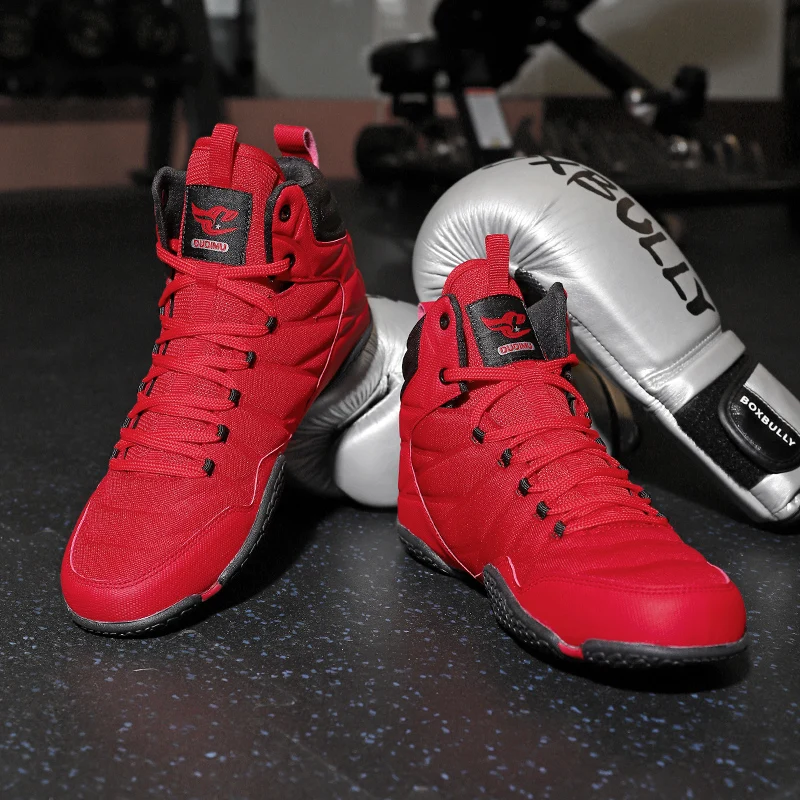 2024 vendita calda scarpe da Wrestling uomo nero rosso scarpe da boxe per uomo Designer scarpe da combattimento uomo scarpe da allenamento palestra di buona qualità