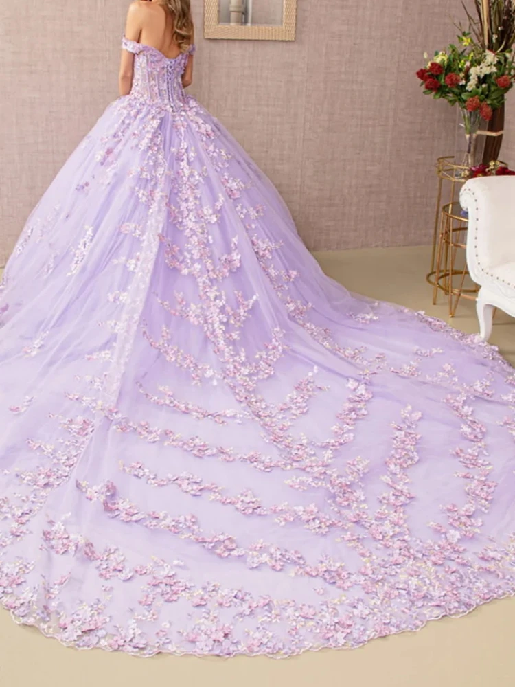 

Mexican Luxury Lilac Sweet 16th Girls Quinceanera Dresses Cap Sleeve Flower Applique Puffy Skirt Women Party Occasion Wear Prom