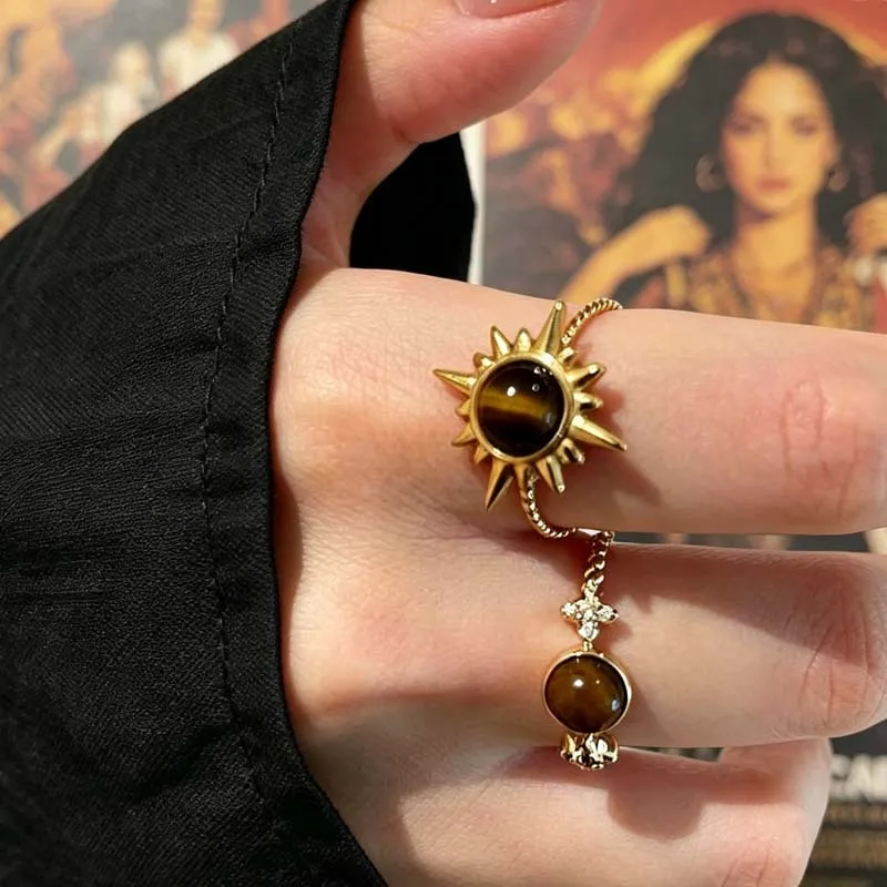 

Vintage Tiger Eye Stone Ring Women Golden Sunflower Design Minimalist Luxury Stackable Ring Aesthetic Daily Outfit Accessories