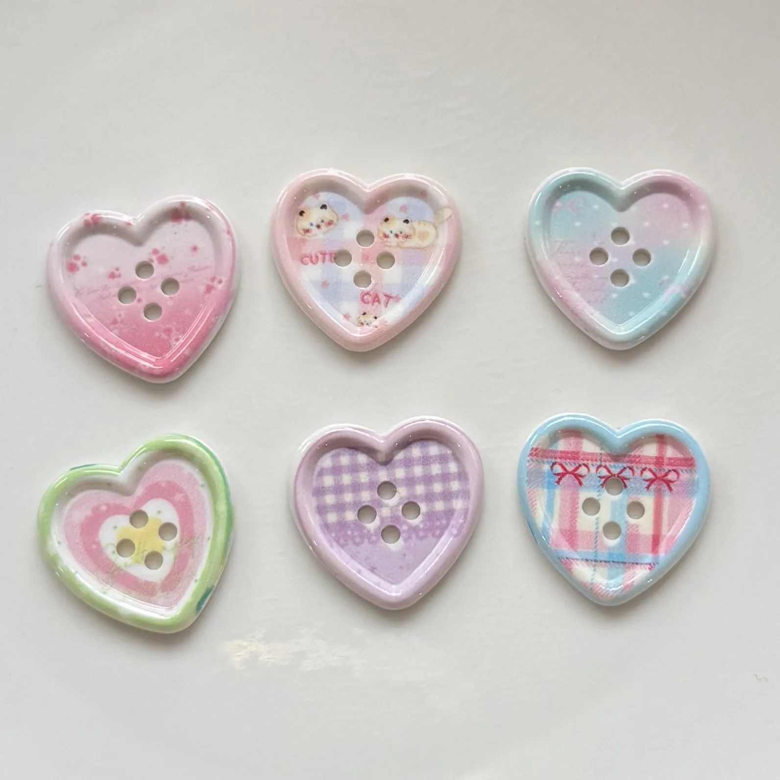 10pcs Kawaii INS Love Heart Buttons for Clothing Accessories Women Coat Blazer Shoe DIY Crafts Handmade Decorations