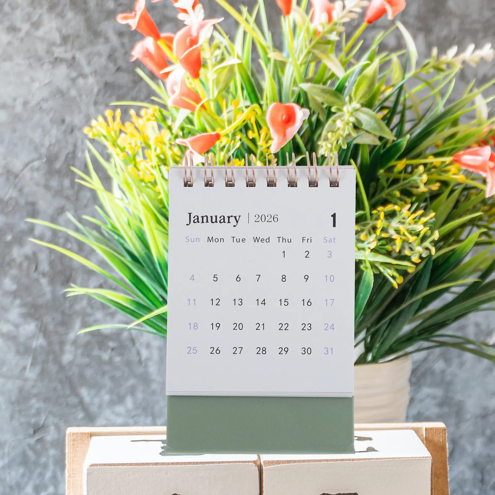 

Compact 2026 Mini Desk Calendar Flip Design Monthly Planner for Desktop Tabletop Use Lightweight Portable Calendar