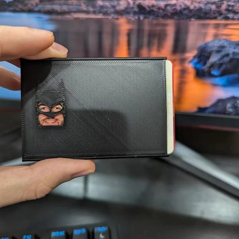 Stilvolle Unisex-Geldbörse mit Hero-Logo; Perfekt zum Aufbewahren von Karten und Bargeld