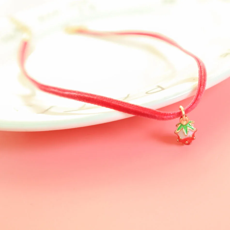 Strawberry Sexy Choker for Women Fashion Pendant Necklace Clavicle Lady Jewelry Accessories Girl Gift