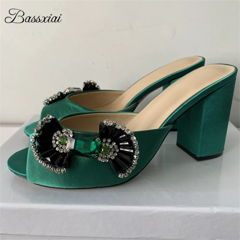 

Женские сандалии с узлом-бабочкой и украшенными драгоценными камнями, роскошные атласные сандалии на толстом высоком каблуке с босоножками, летние сабо для девочек
