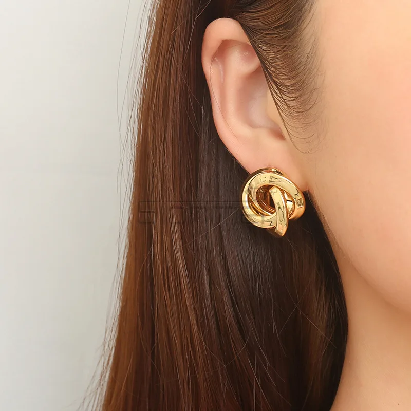 

Fashion Mini Double-Layer Metal Circle Small Earrings Copper Material Personality Knot Earrings Waterproof Women'S Jewelry