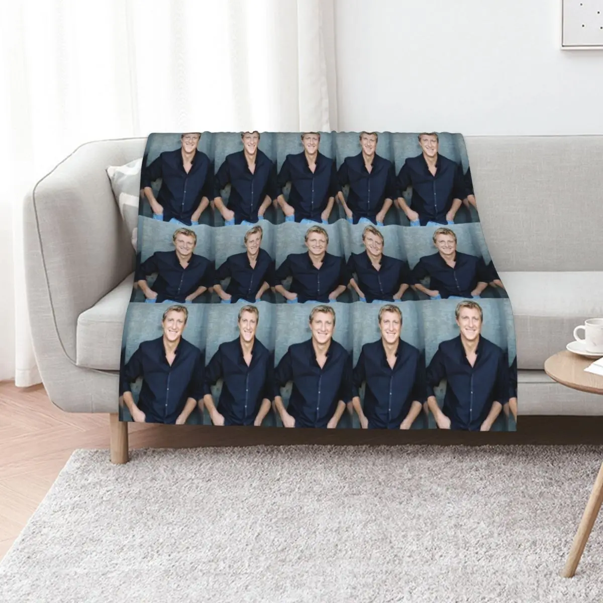William Zabka (Johnny Lawrence Cobra Kai) Throw Blanket Cute Plaid heavy to sleep for sofa Hair Stuffeds Polar Blankets