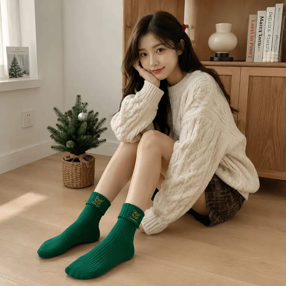 3Pairs Cute Embroidery Christmas Socks Santa Reindeer Pattern Gift Box Set Cotton Socks Thick Warm Mid-Tube Socks for Women