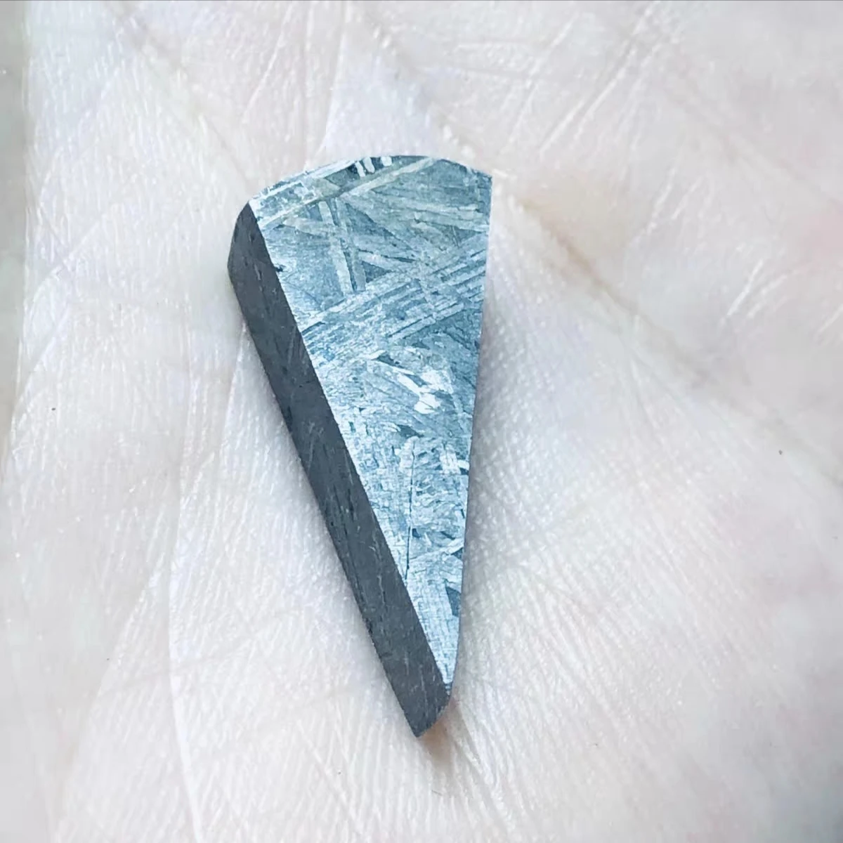 1Pc Meteorite Natural Muonionalusta Meteorite Irregular Meteorite Specimen Collection Home Falling Stone Decorations Party Gifts view 5