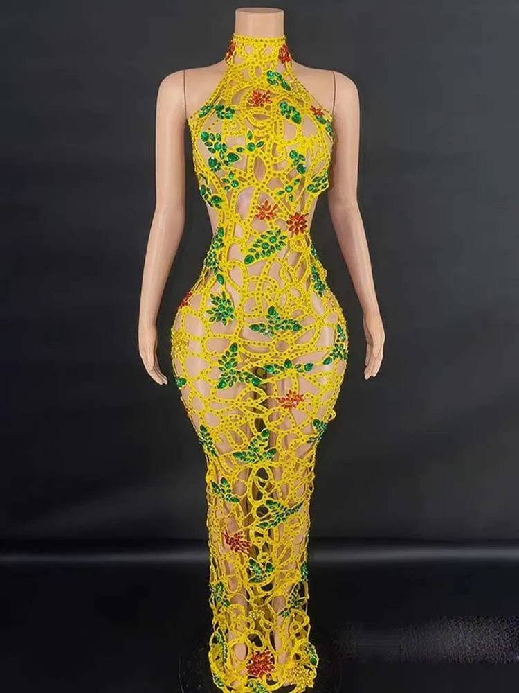 Wysokiej jakości kolor Rhinestone seksowna wisząca sukienka z wycięciem pod szyją 2025 nowych moda niestandardowa odzież damska