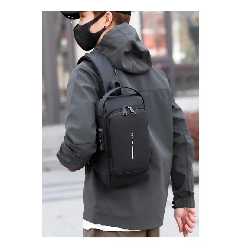 Bolso bandolera antirrobo con puerto USB