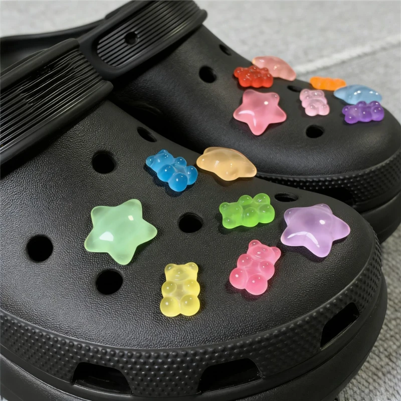 Fashion Shoe Charms Set Accessories Hole Shoe Buckle Cute Luminous Pentagram DIY 3D Shoes Decorations Kid Party Girls Gift