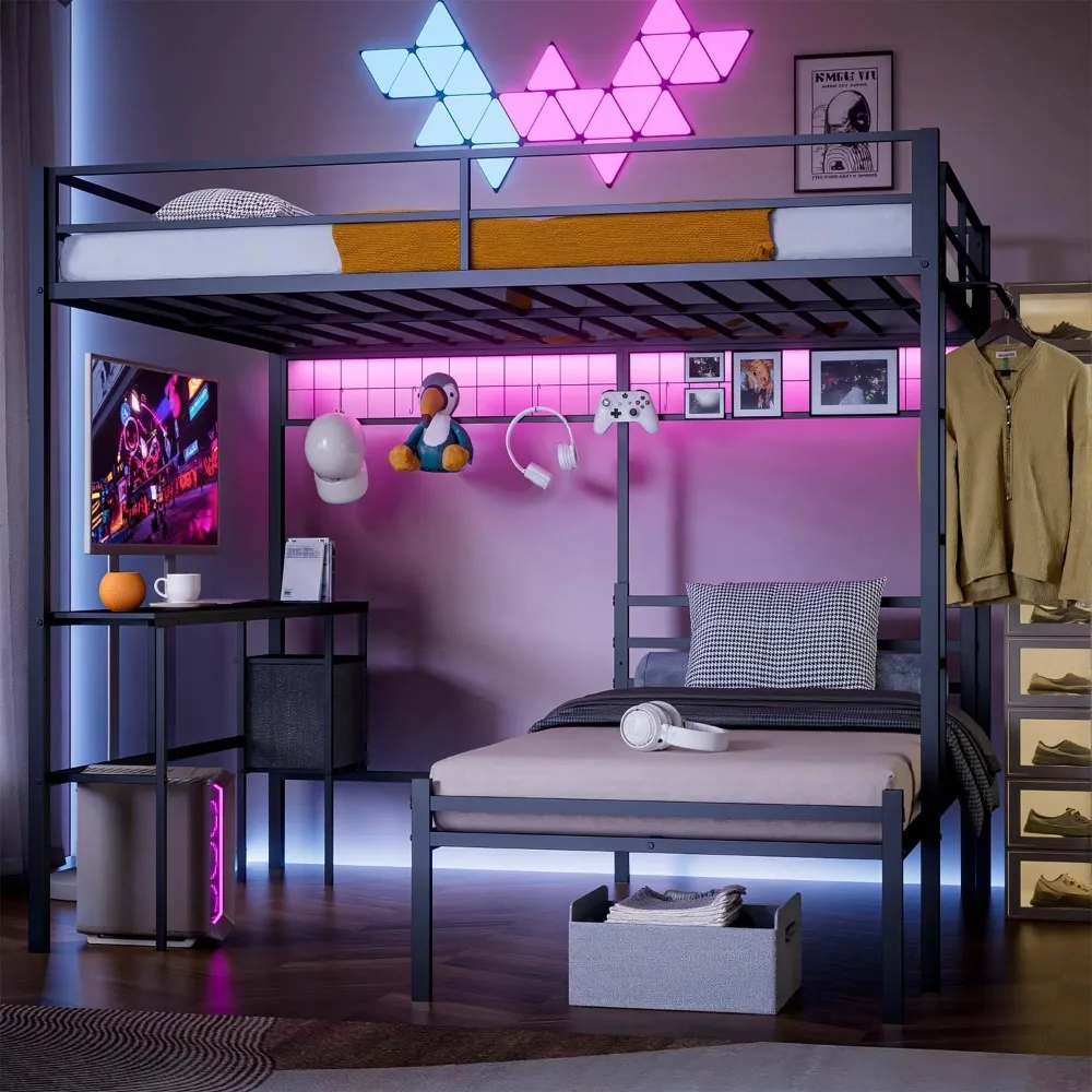 سرير بطابقين مزدوج على شكل حرف L مع مكتب وتخزين - سرير علوي قابل للفصل مع أدراج ورفوف، يخلق مكتبًا منزليًا واسعًا
