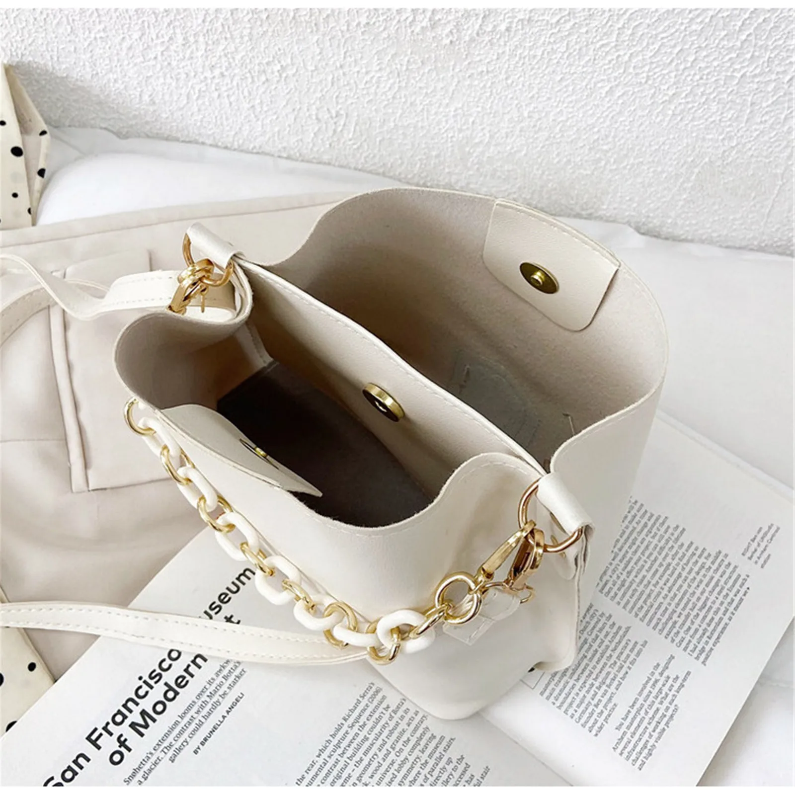 2023 New Design Large-Capacity Western-Style Bucket Bag Fashionable Chain Handbag Simple Shoulder Bag For Women Luxury Shoulder