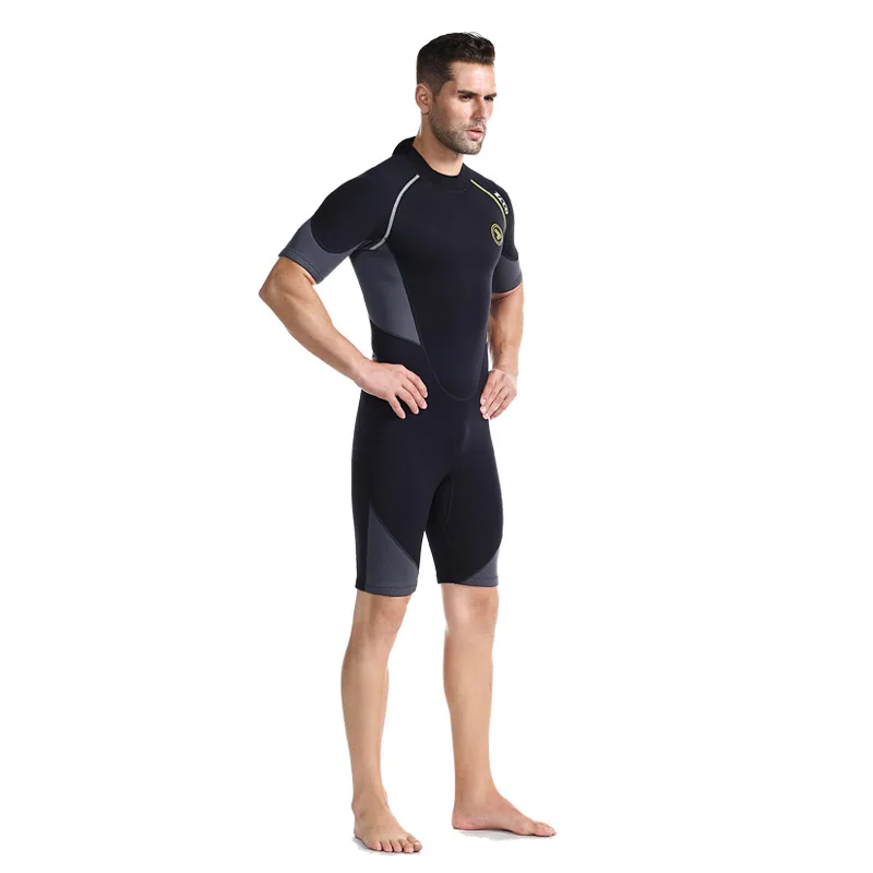 Thumbnail 4 - #4 Trending Wetsuit Tops Right Now