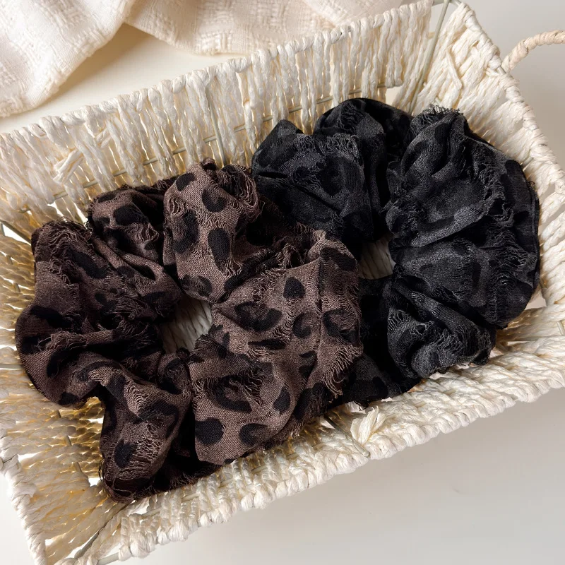 Vintage Frayed Leopard-Print Hair Tie LazyChic Style Distressed Frayed-Edge Fabric Hair Tie for a Atmospheric Ponytail Accessory