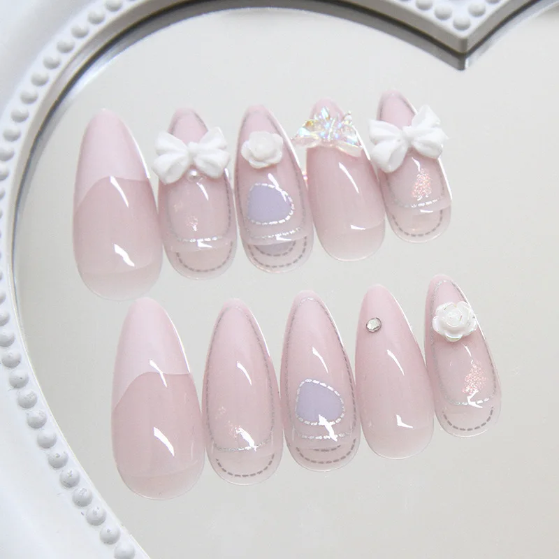 24 قطعة الأظافر الوردية الحلوة وهمية تلميح بريق اللوز ثلاثية الأبعاد الأبيض Bowknot زهرة ديكور اضغط على مسمار راقصة الباليه يمكن ارتداؤها الكورية أظافر صناعية