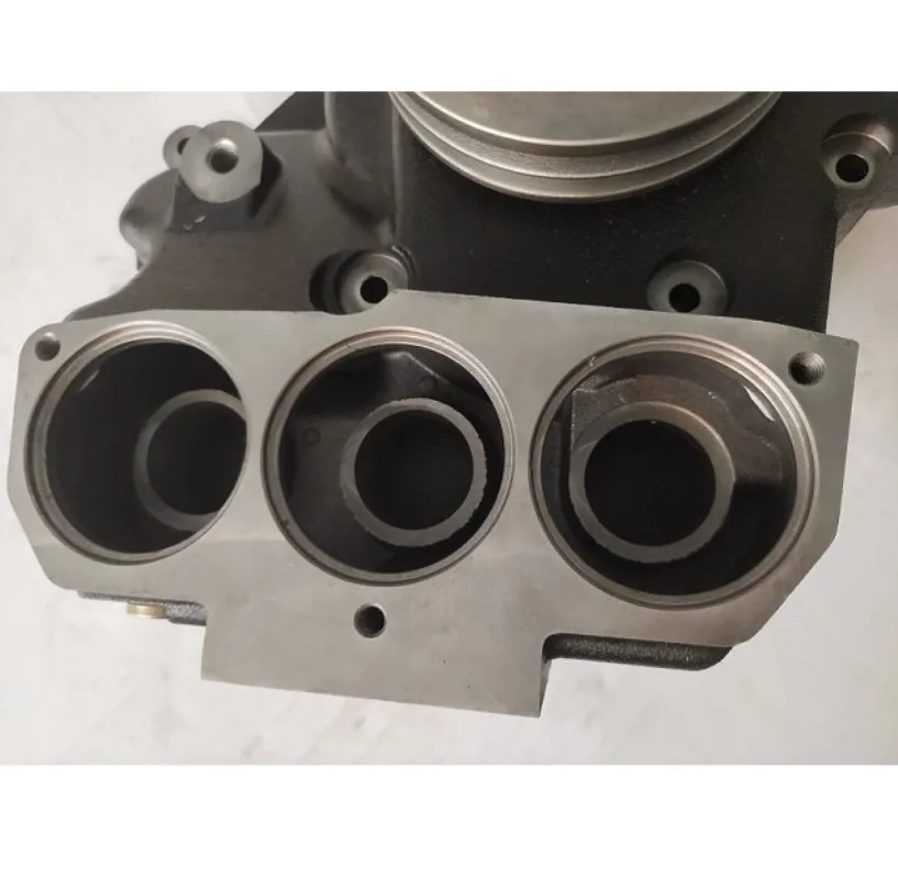 Excavator High Quality General Mechanical Components Diesel Water Pump 65-06500-6148 P222