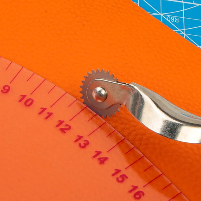 4PCS Fashion Design Proofing Plate Making Cutting Curve Button Ruler Arc Sewing Ruler PVC Ruler Sewing Combination Set