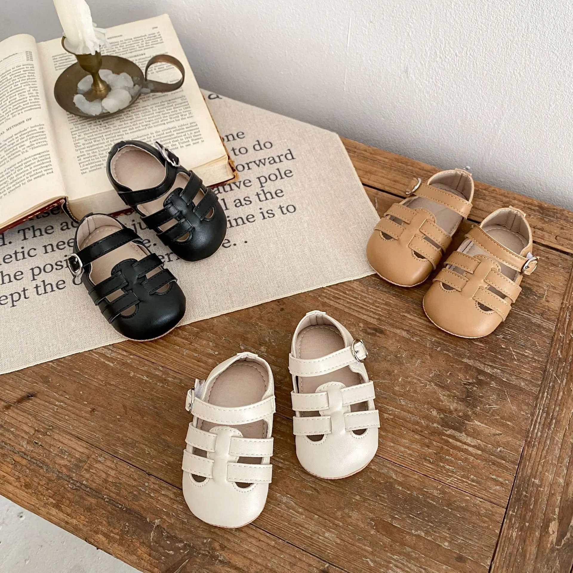 

2025 Summer Baby Girl Sandals Flat Strap Semi-Open Design Breathable Non-Slip Soft Sole Comfortable 0-18 Months​