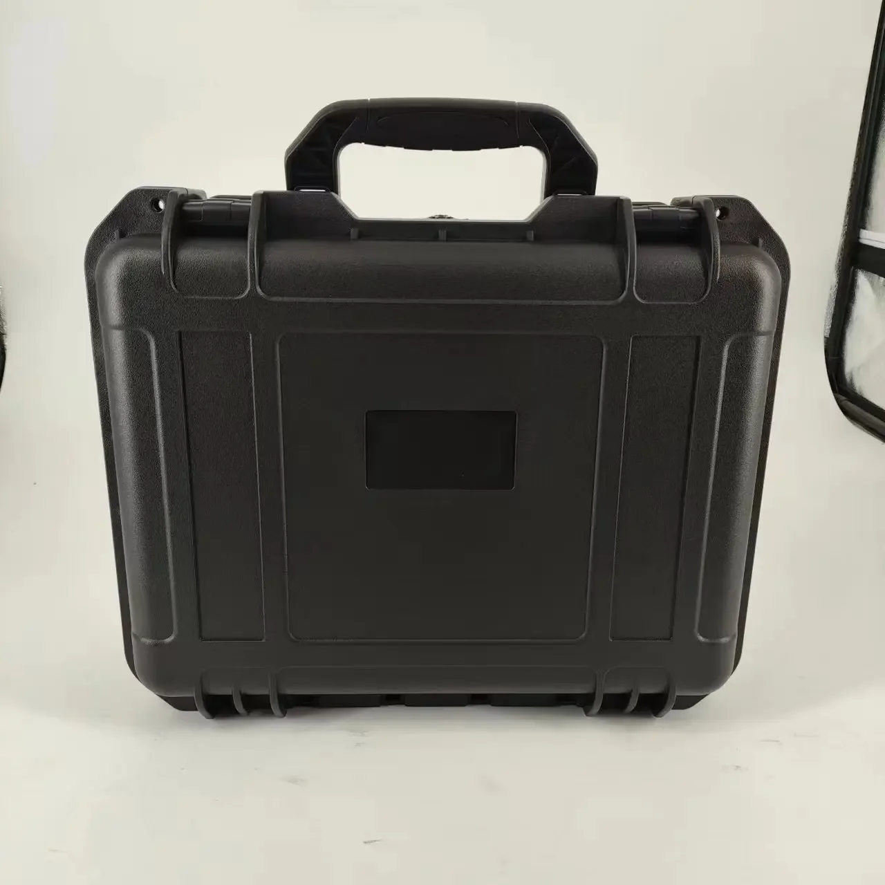 DPC077-4 high quality IP67 Waterproof Shockproof hard plastic equipment carrying tool case with customizable foam